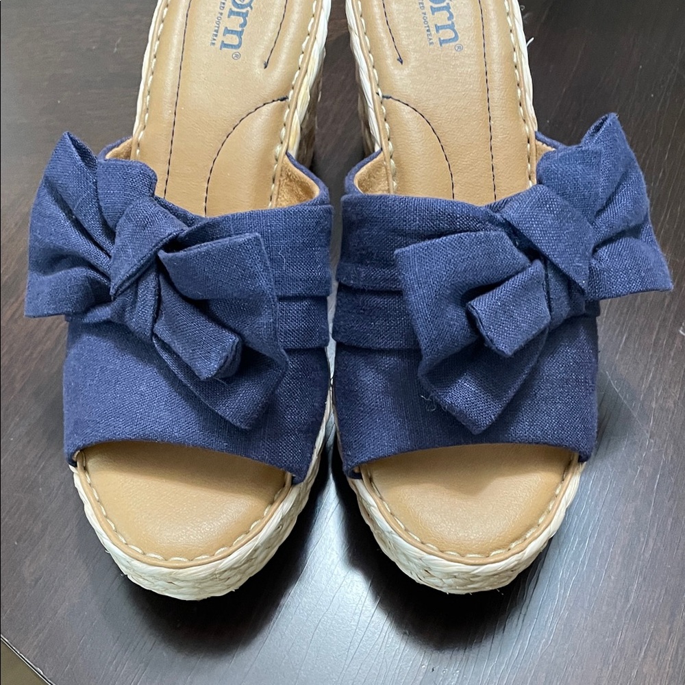 Born Women's Navy and Tan wedge sandals with Bow - Picture 3 of 11